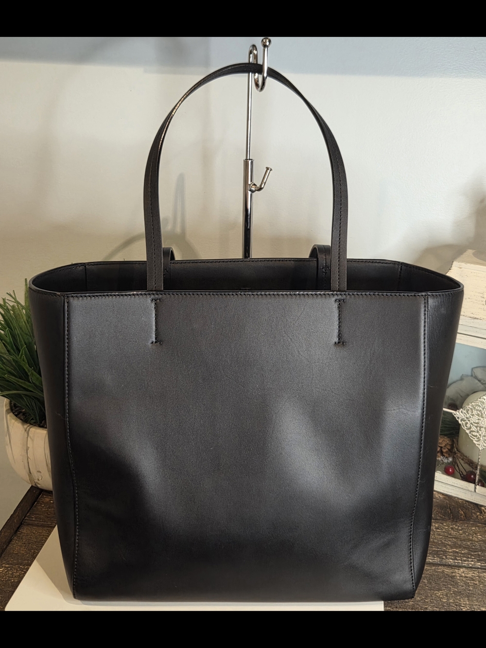 Kate Spade NY Imagination Monster Hallie Leather Tote Bag. - Picture 3 of 13
